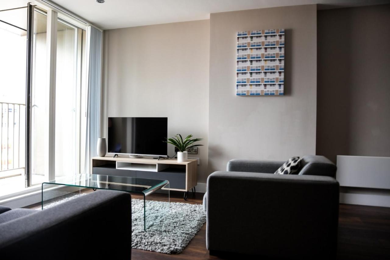 Onpoint Apartments - Spacious 2 Bedroom Apt - City Centre With Balcony Manchester Esterno foto