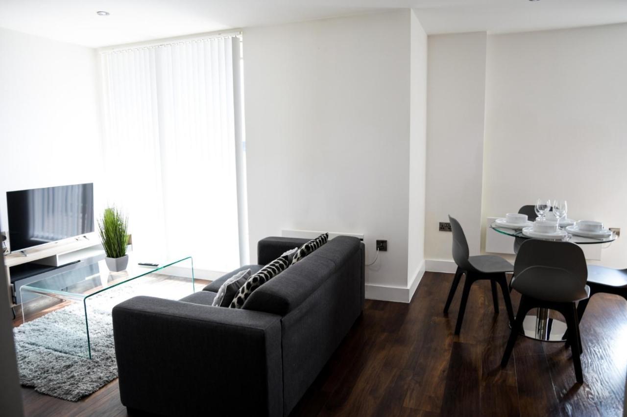 Onpoint Apartments - Spacious 2 Bedroom Apt - City Centre With Balcony Manchester Esterno foto